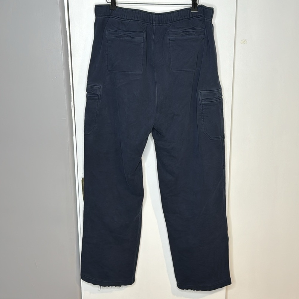 Mens LL Bean, XL Tall, navy blue, cargo sweatpants, errand, Athlesure , worn in - Picture 2 of 10